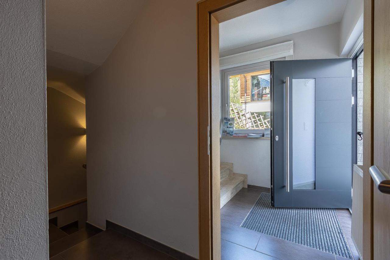 Haus Almkreek Apartment Kaprun Exterior photo